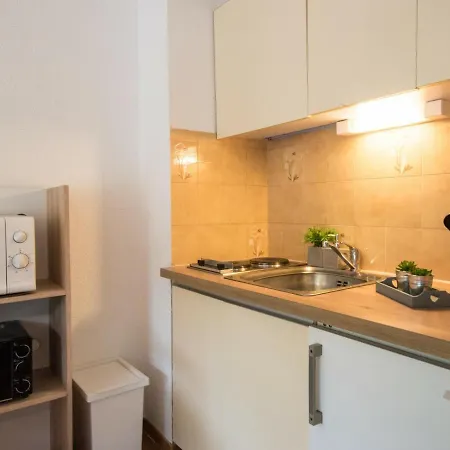 Cosy 4 Pers Saint-lary Village - Fr-1-296-163 דירה *